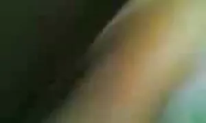 Tatjana se booloo porno prepušta nježnosti s mulatom pravo u dnevnoj sobi