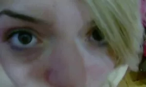 Jebena brineta video porno 2018 djevojka ravno u kuhinji
