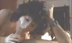 Vrijeme je za grubi seks u kuhinji i u spavaćoj porno tube 100 sobi!