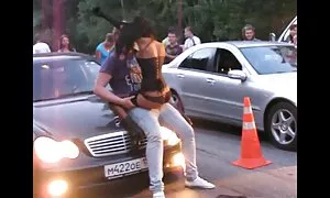 Dvije porno mami zrele ljubavnice i sjajan orgazam